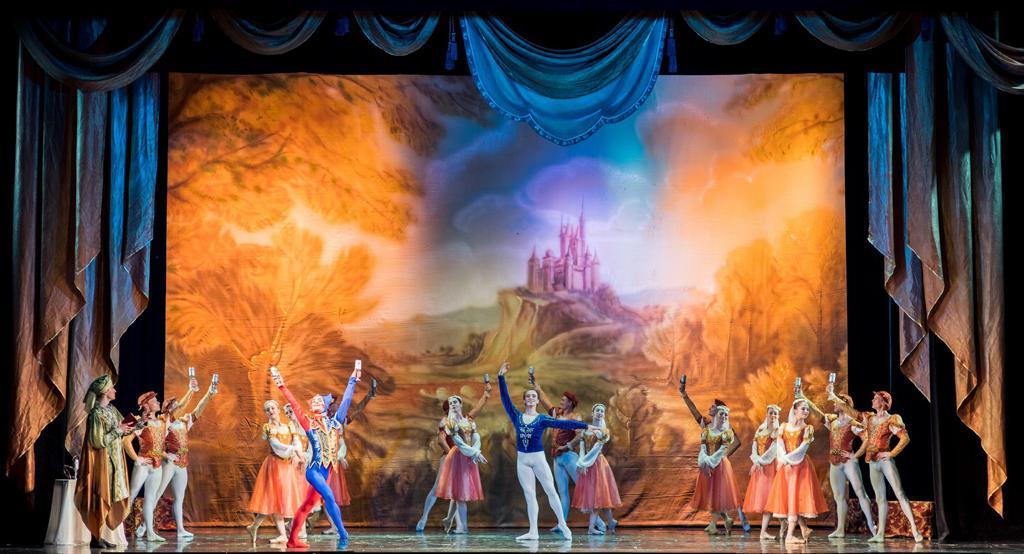 Russian St. Petersburg Ballet Theater Troupe - Facebook