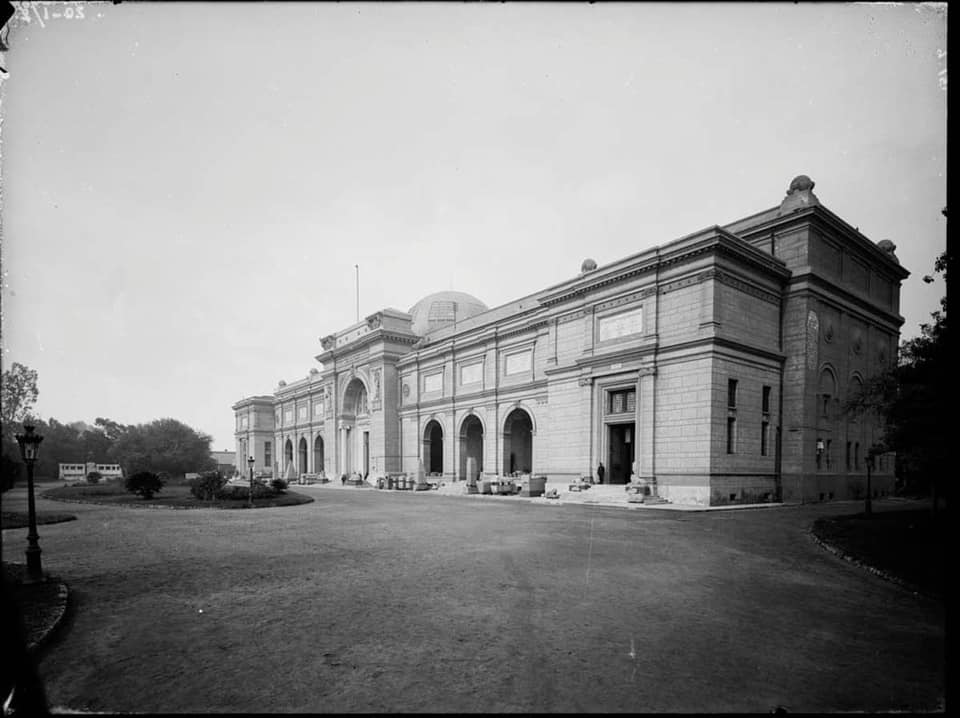 Egyptian Museum in Tahrir in the past - Ministry of Tourism & Antiquities