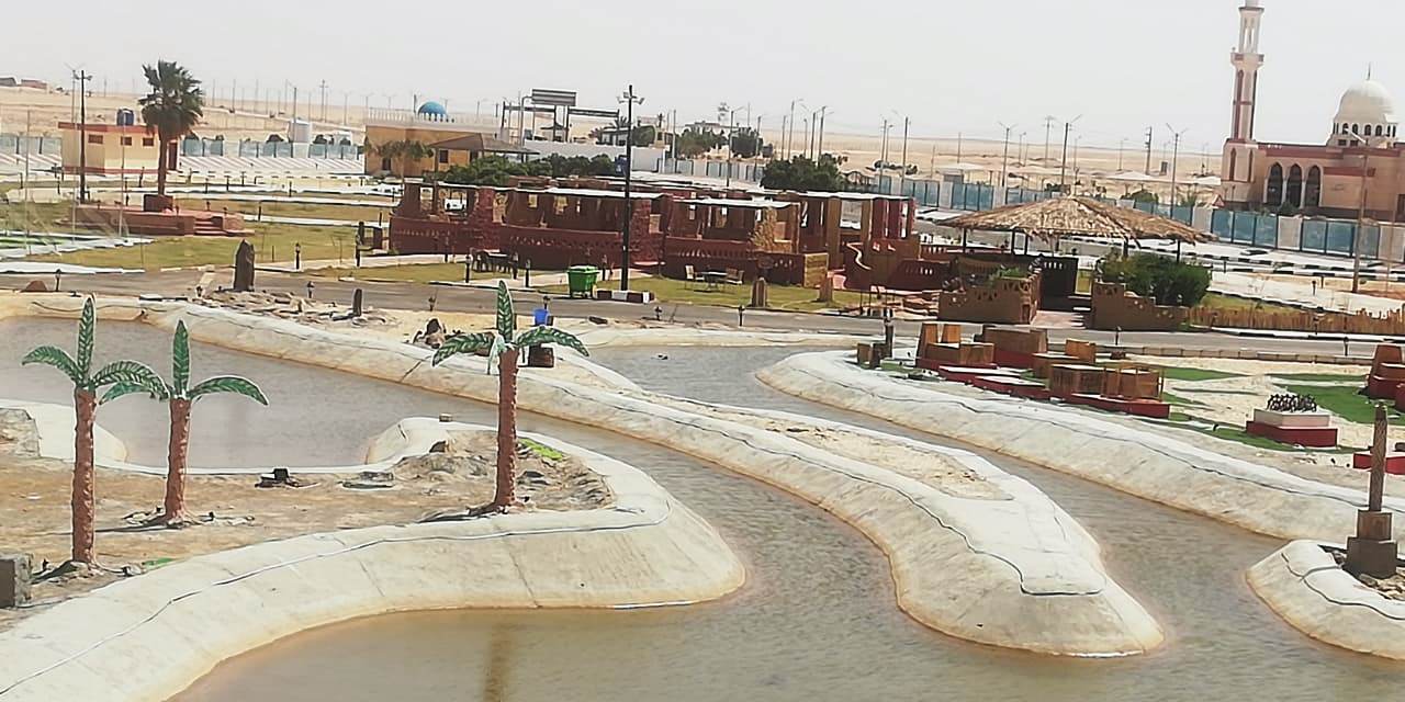 127944-حديقة-مطار-الخارجة-تتحول-لقطعة-فنية--(4)