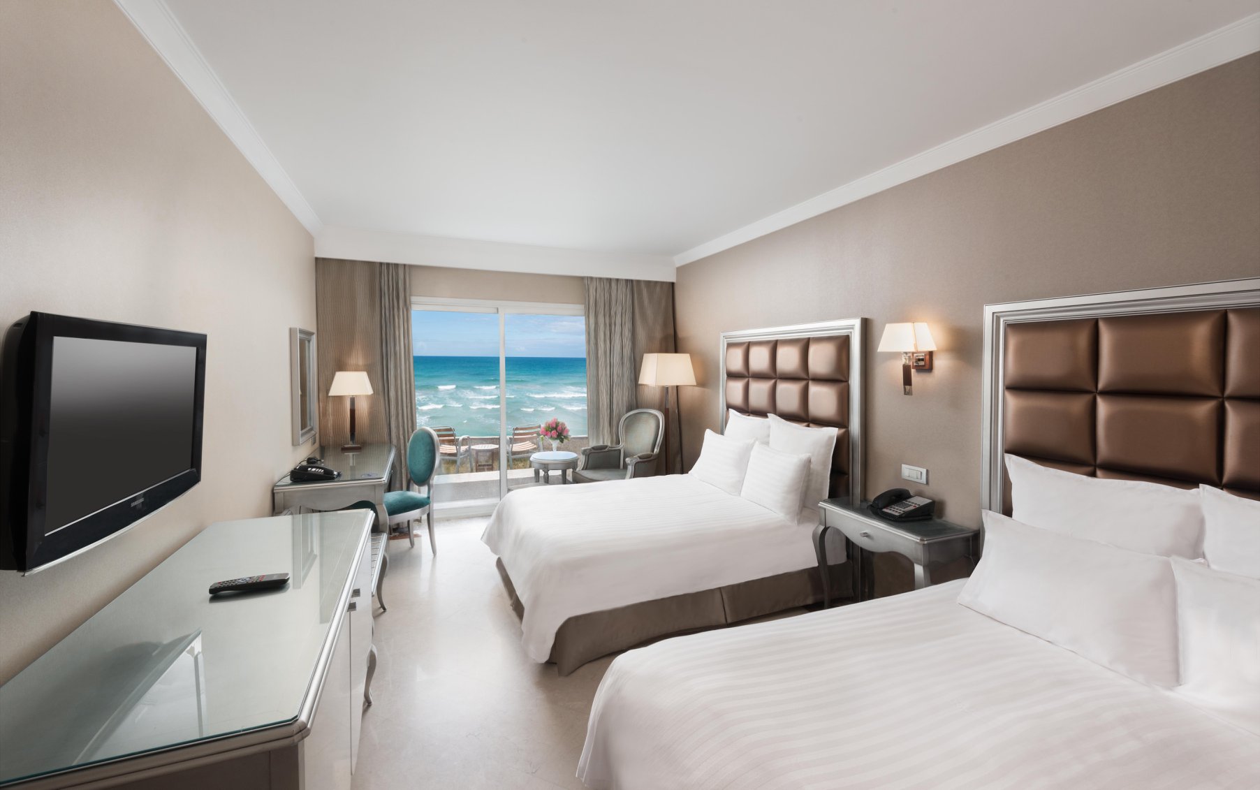 Deluxe Twin Sized Bedroom