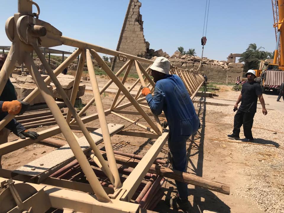 During works of removing the crane - Min. of Tourism & Antiquities