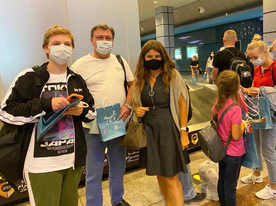 Russian tourists to Hurghada received a warm welcome upon arrival to Hurghada - Min. of Tourism & Antiquities