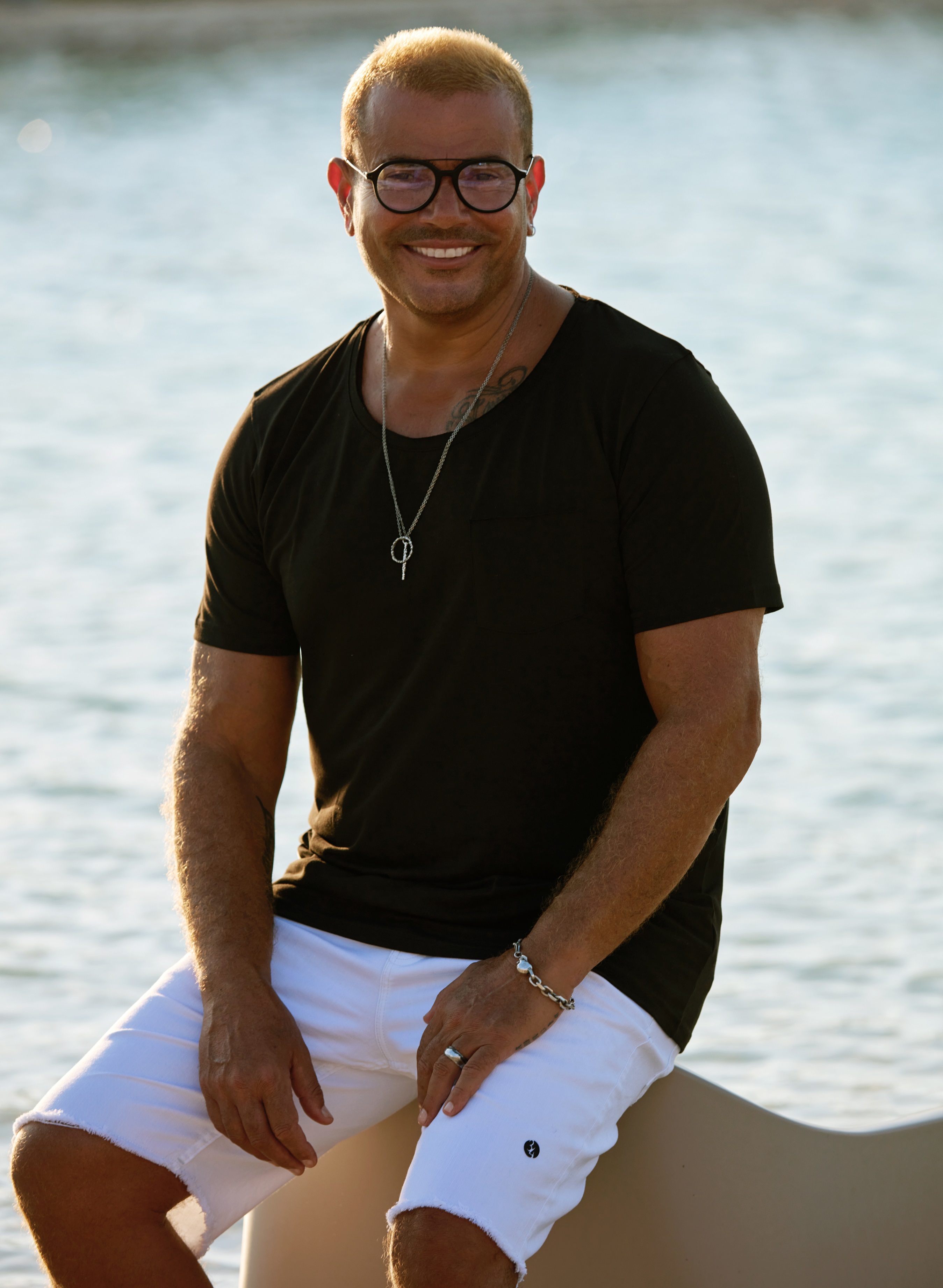 Amr Diab Launches 34 Exclusively on Amazon Egypt 3
