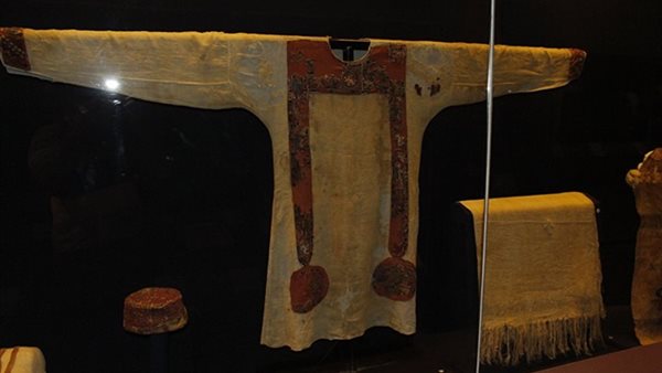 Ancient Egyptians were the first to invent and design fashion - social media