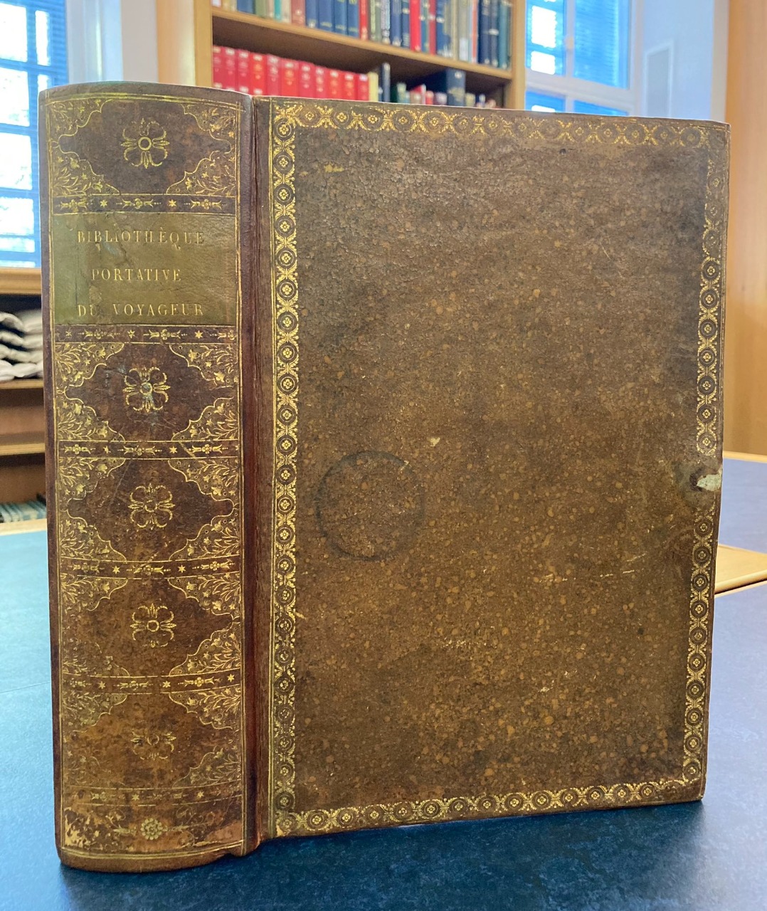 The 17th century mobile library - social media