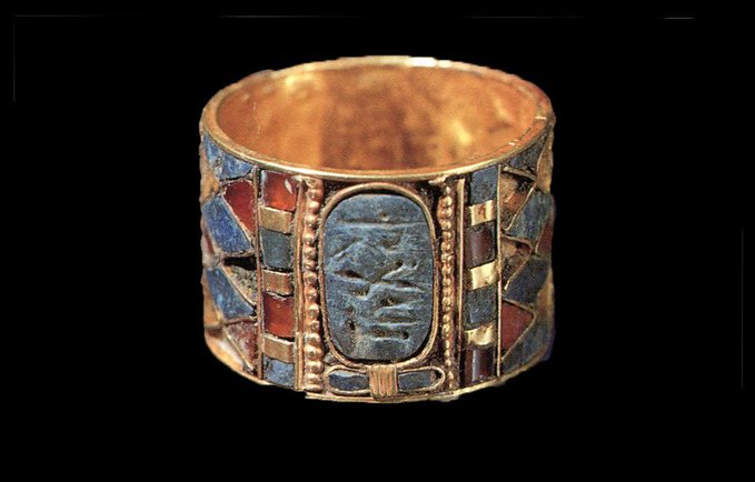 Ring of housed in Egyptian Museum in Tahrir - social media