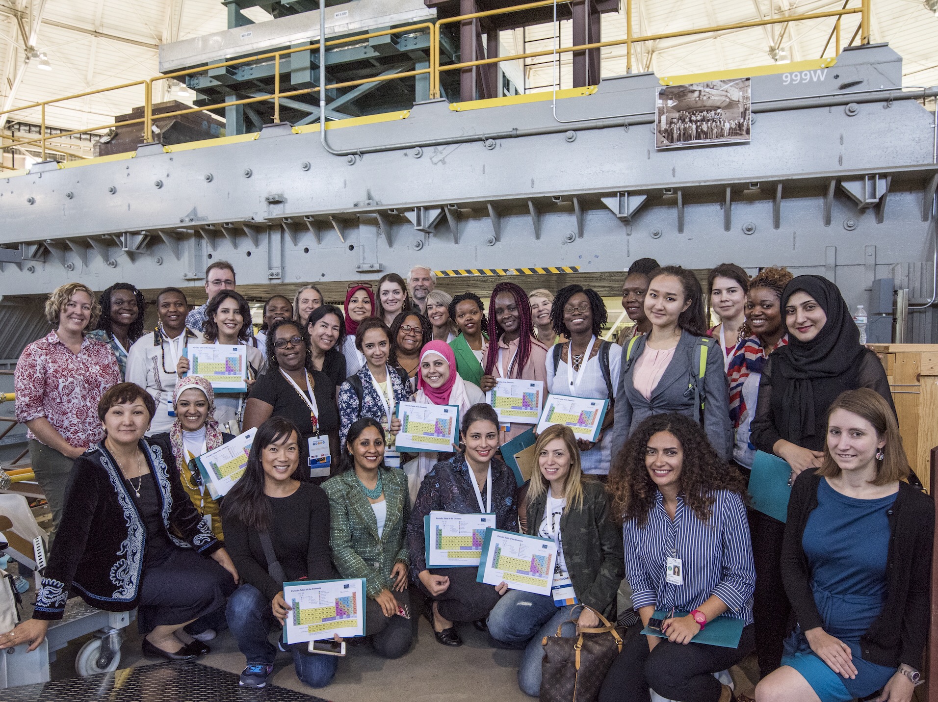 Reshma Singh hosts TechWomen emerging STEM leaders and climate tech entrepreneurs from Africa, Asia, and the Middle East at Berkeley Lab. © The Regents of the University of California, Lawrence Berkeley National Laboratory.