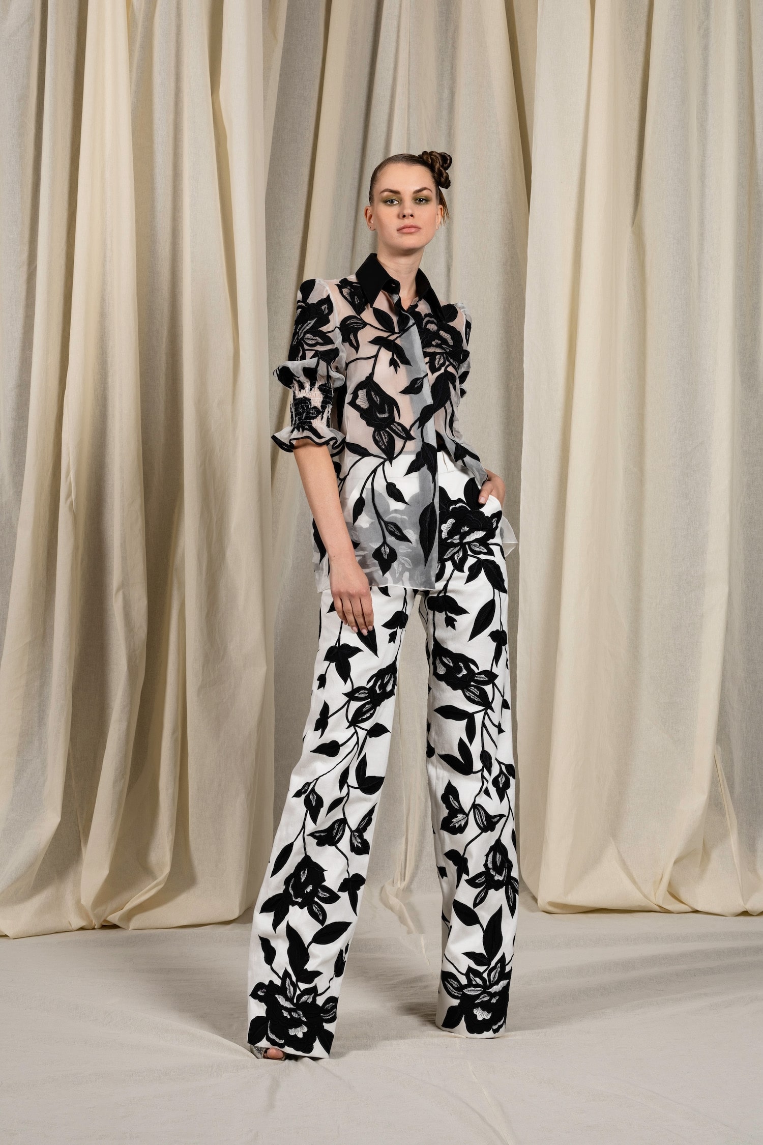 S23-Black and White flower shirt & Shirt -Front