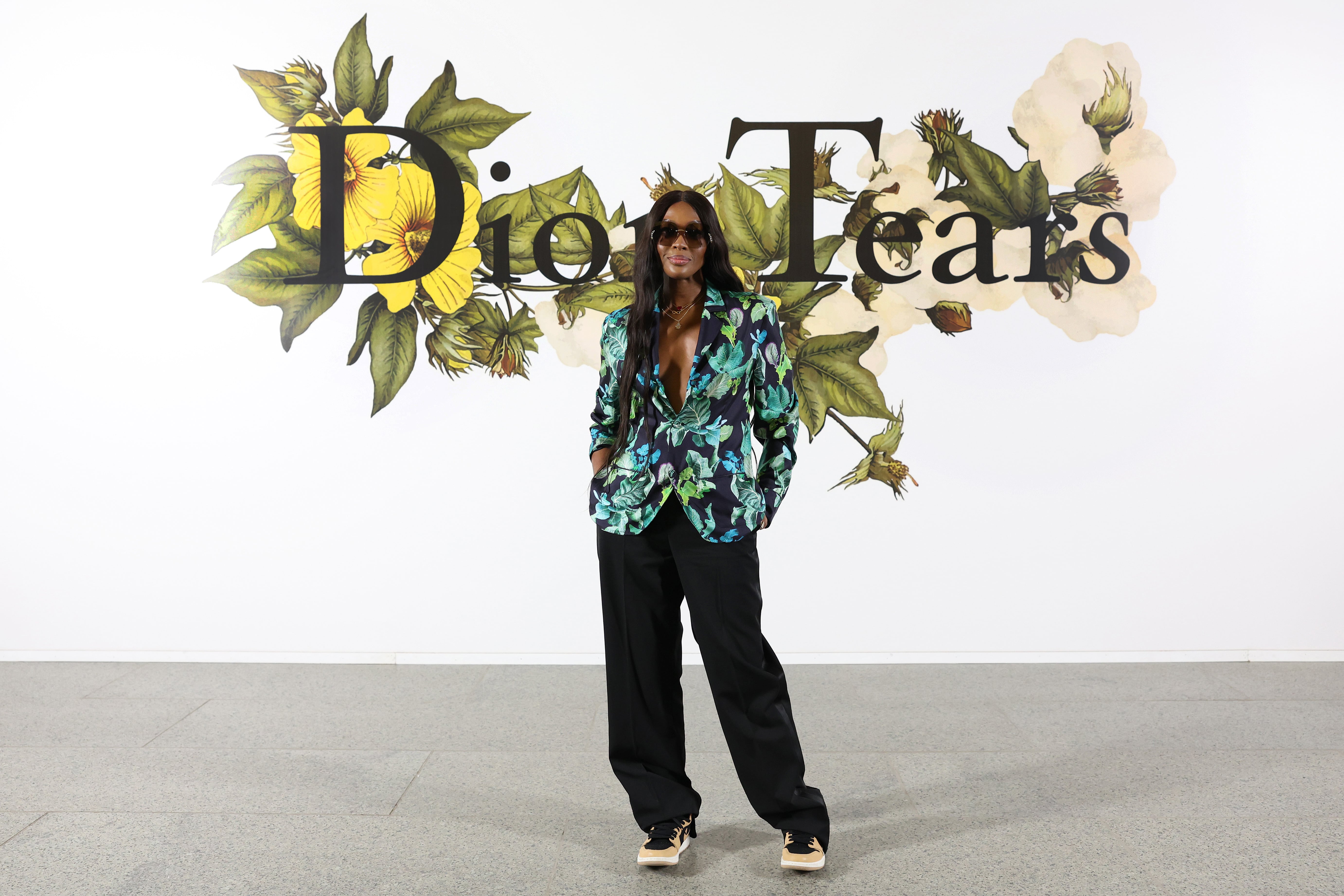 NAOMI CAMPBELL Dior Tears-min