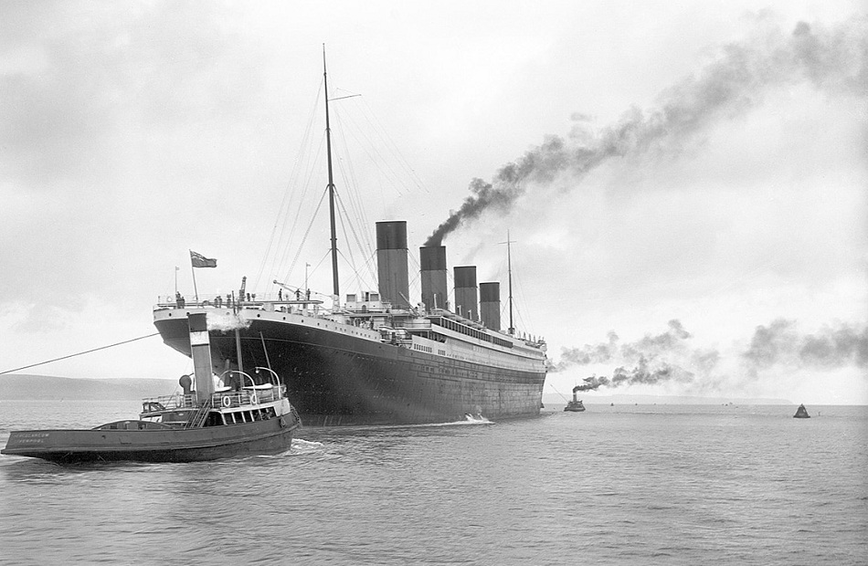 RMS Titanic - social media RMS Titanic - social media