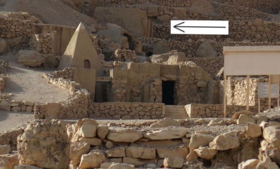 Kha and Merit Tomb from the outside