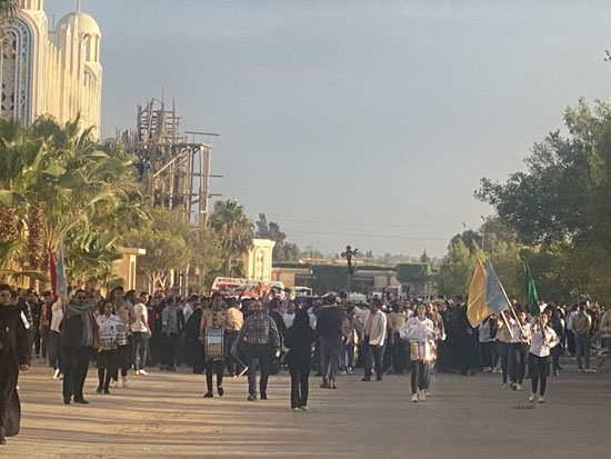 56581-وصول-جثمان-القمص-أرسانيوس-إلى-مثواه-الأخير-بدير-مارمينا-(1)
