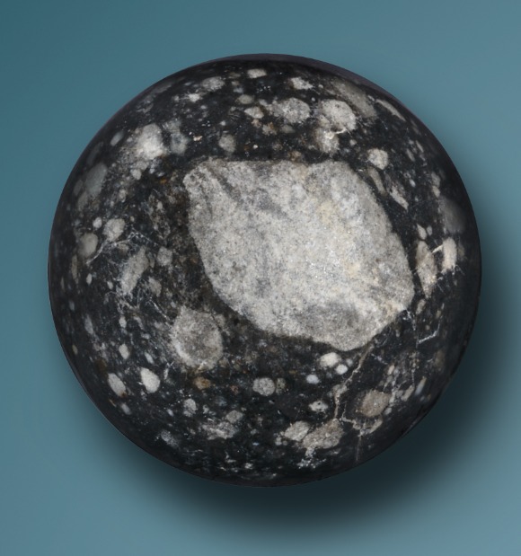 The item sold at Sotheby