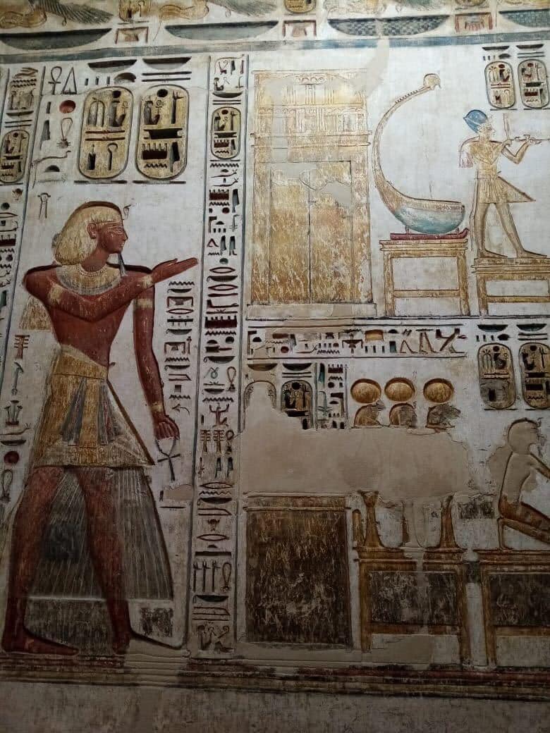 Gold Shrine of Habu Temple - Min. of Tourism & Antiquities 