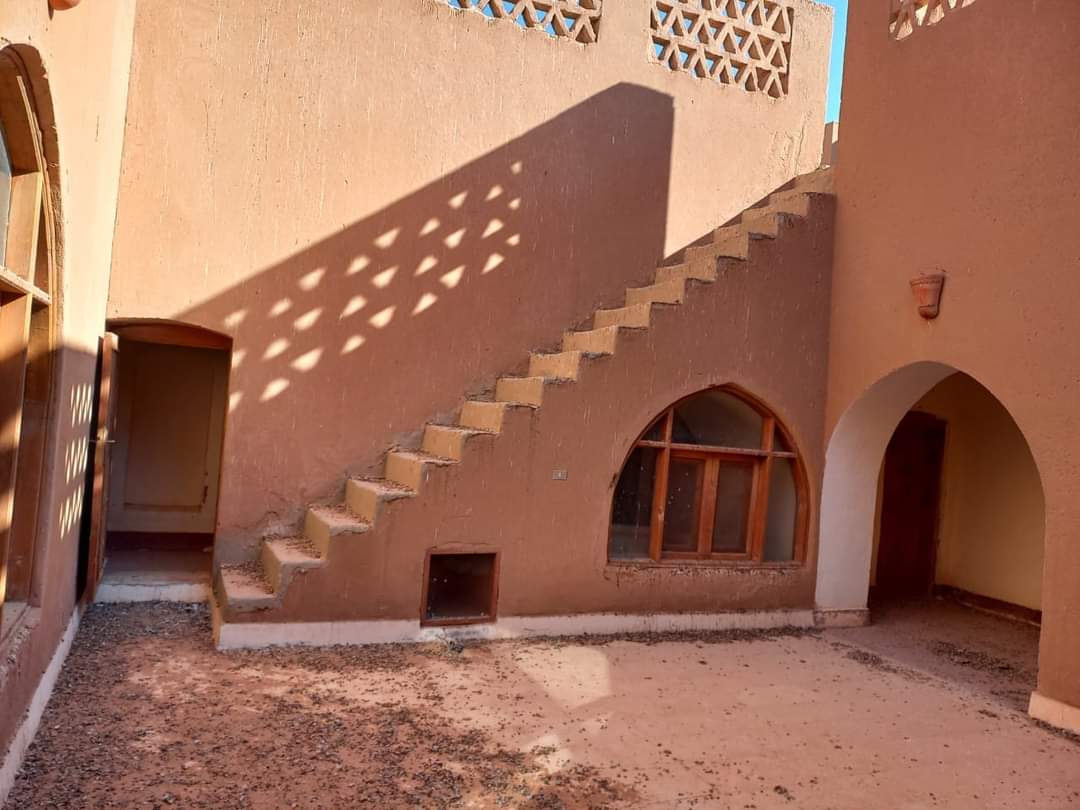 78493-تحف-معمارية-بالوادى-الجديد-(11)
