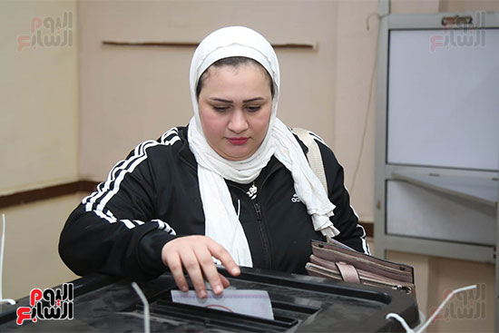 37984-الشباب-يزينون-المشهد-الانتخابي-(2)