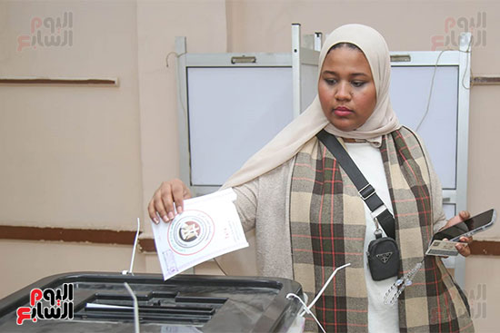 41412-الشباب-يزينون-المشهد-الانتخابي-(1)