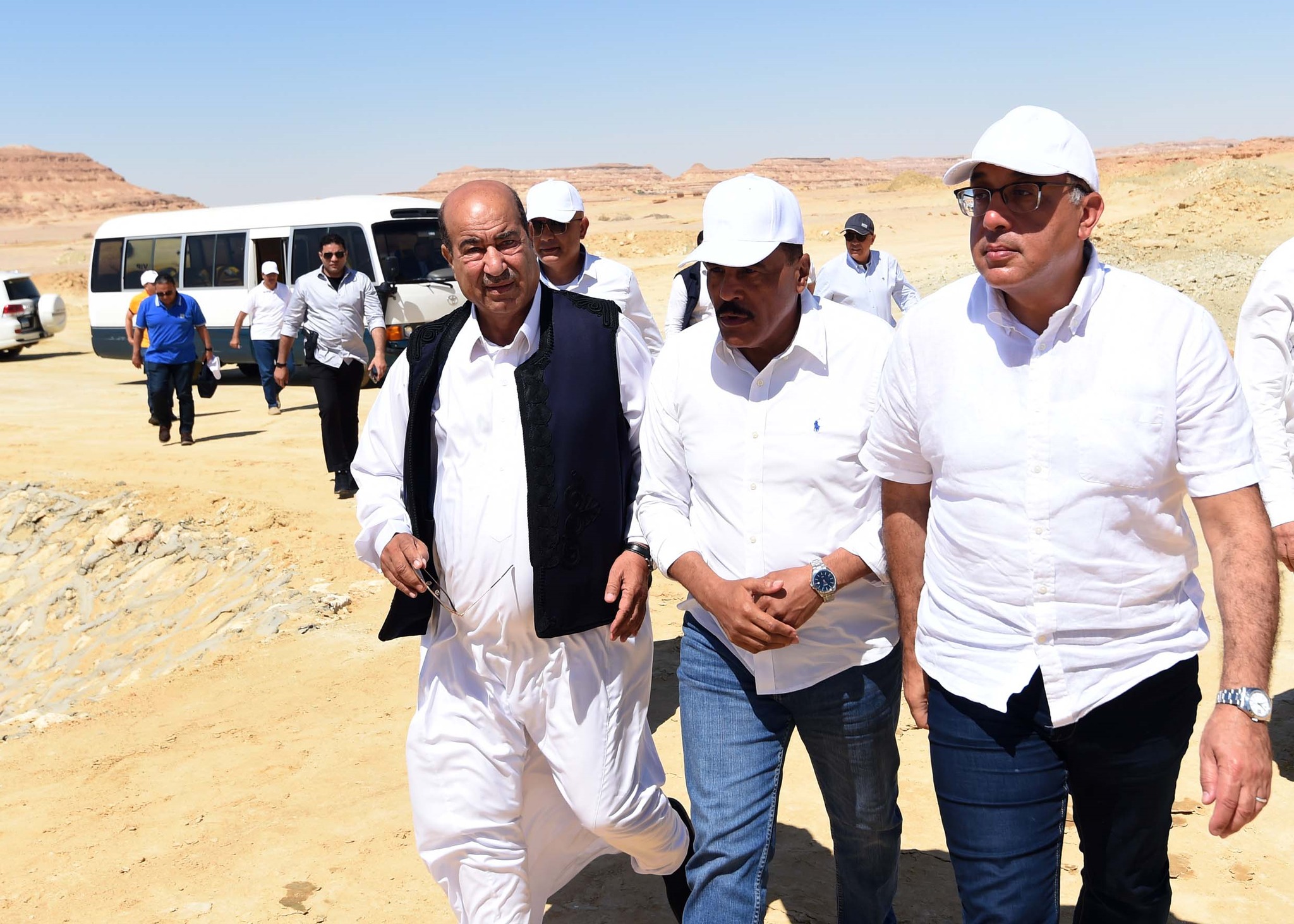 358613461_728717449298678_1992566559767715559_n