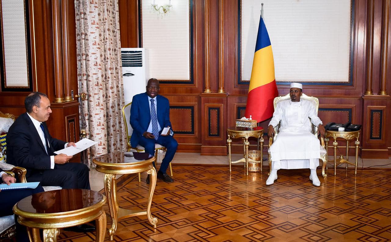 Egyptian FM meets with Chad president 2