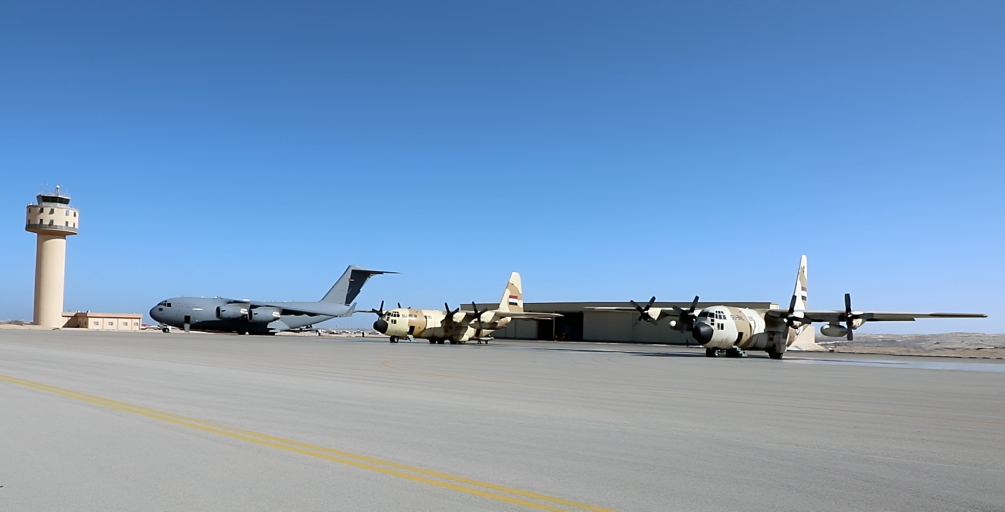 Egypt and Emirati Airdrop Aid 1