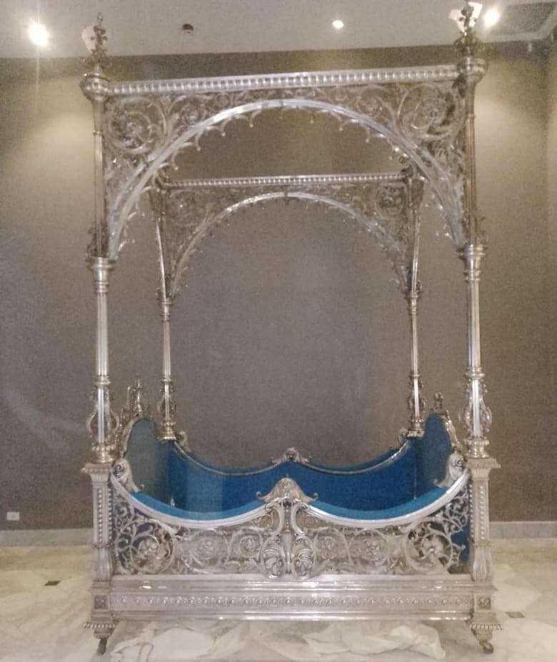 Royal Bed of Amani Hanem Elhami