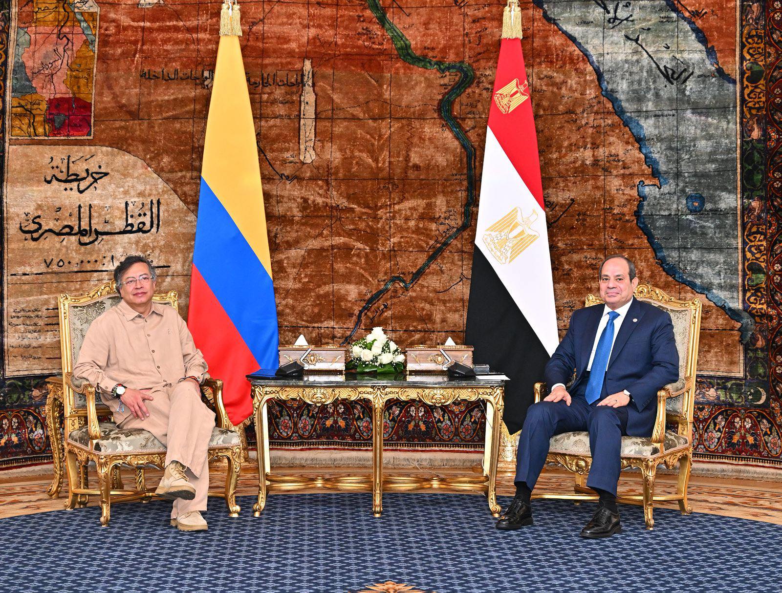 Sisi receives Colombian president