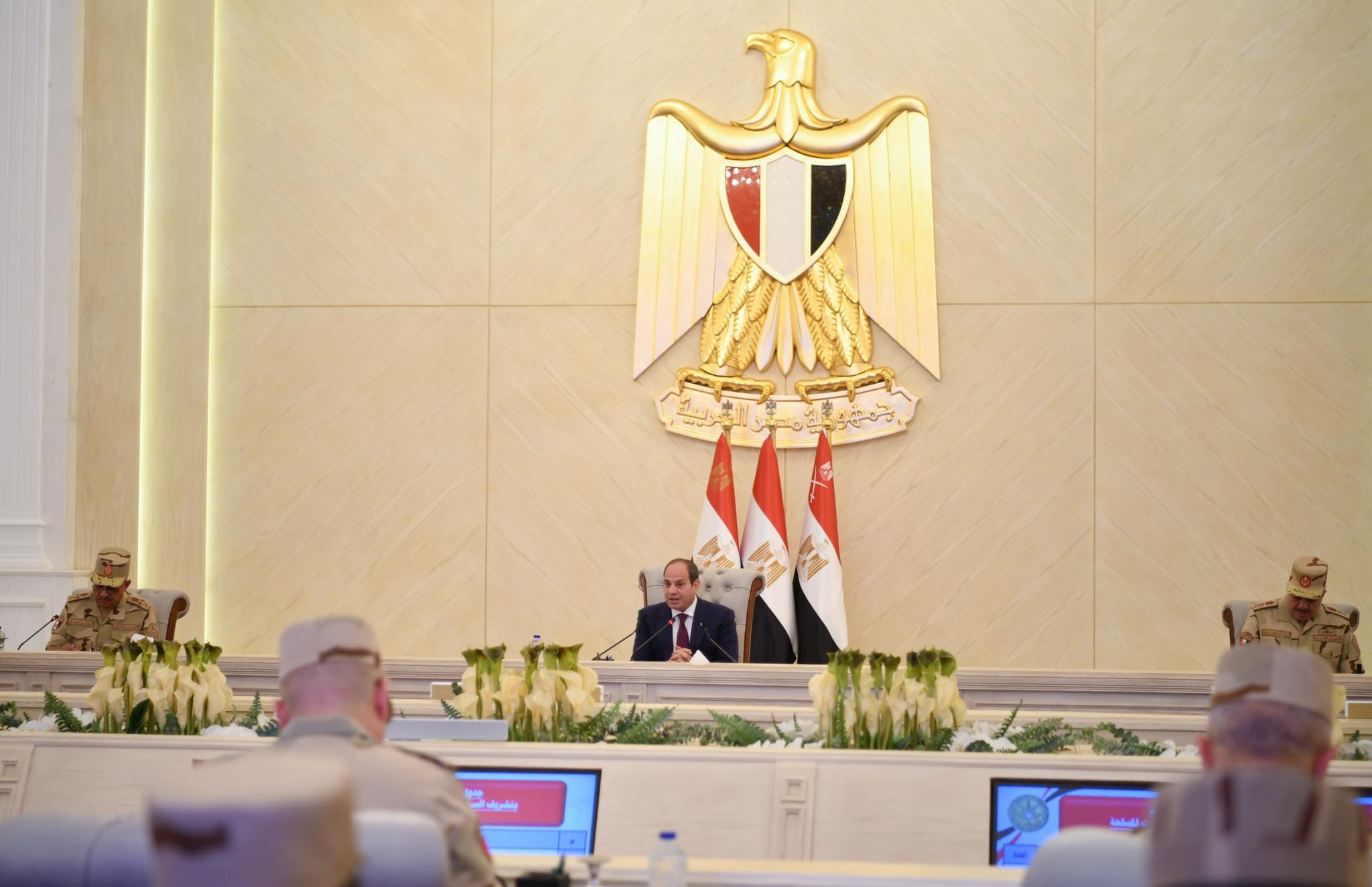 Sisi meets army commanders on the 52nd anniversary of October war