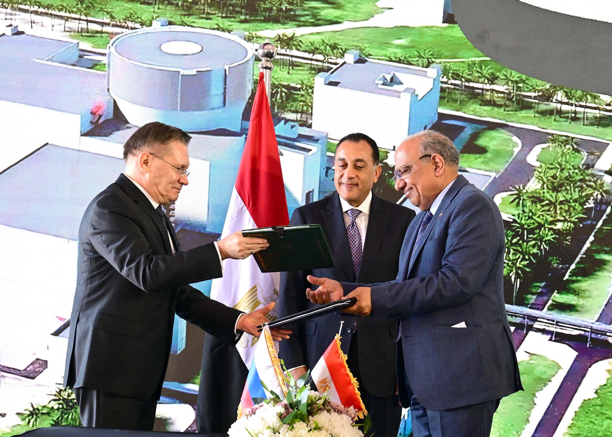 Prime Minister Mostafa Madbouly witnesses the signing of the official order for the supply of nuclear fuel for the first reactor unit
