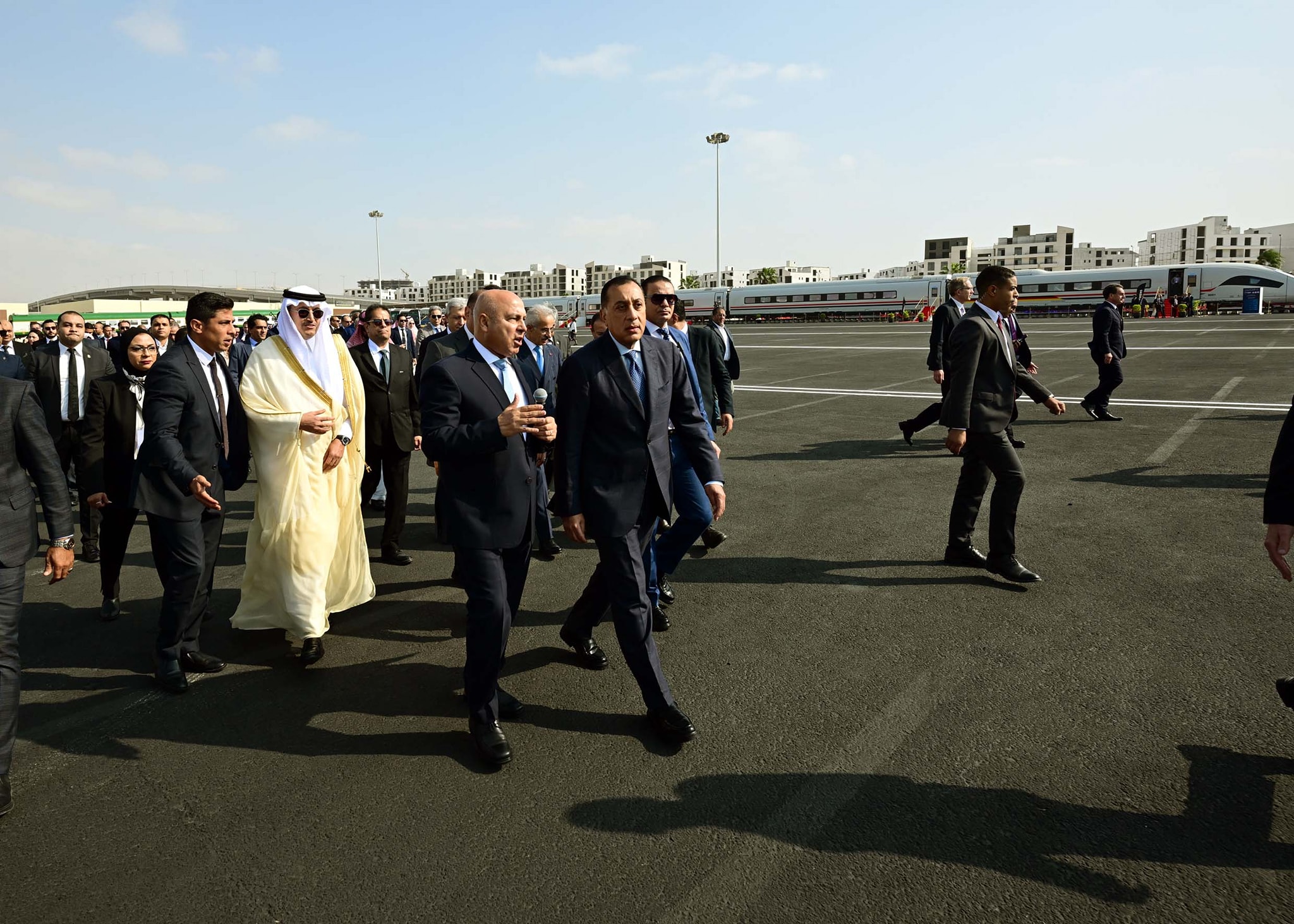 Egyptian prime minister checks amphibious bus and locally manufactured transport models at TransMEA 6