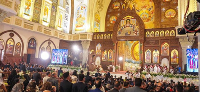 Pope Tawadros II leads Easter Mass 5