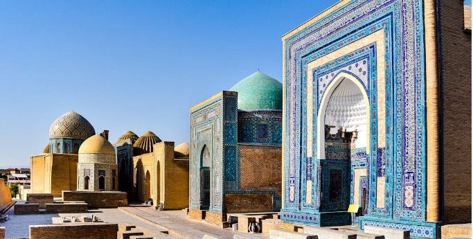 Sha-i-Zinda Complex, Samarkand. The Creative Commons