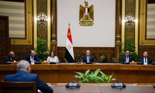 214310-خلال-الاجتماع_webp