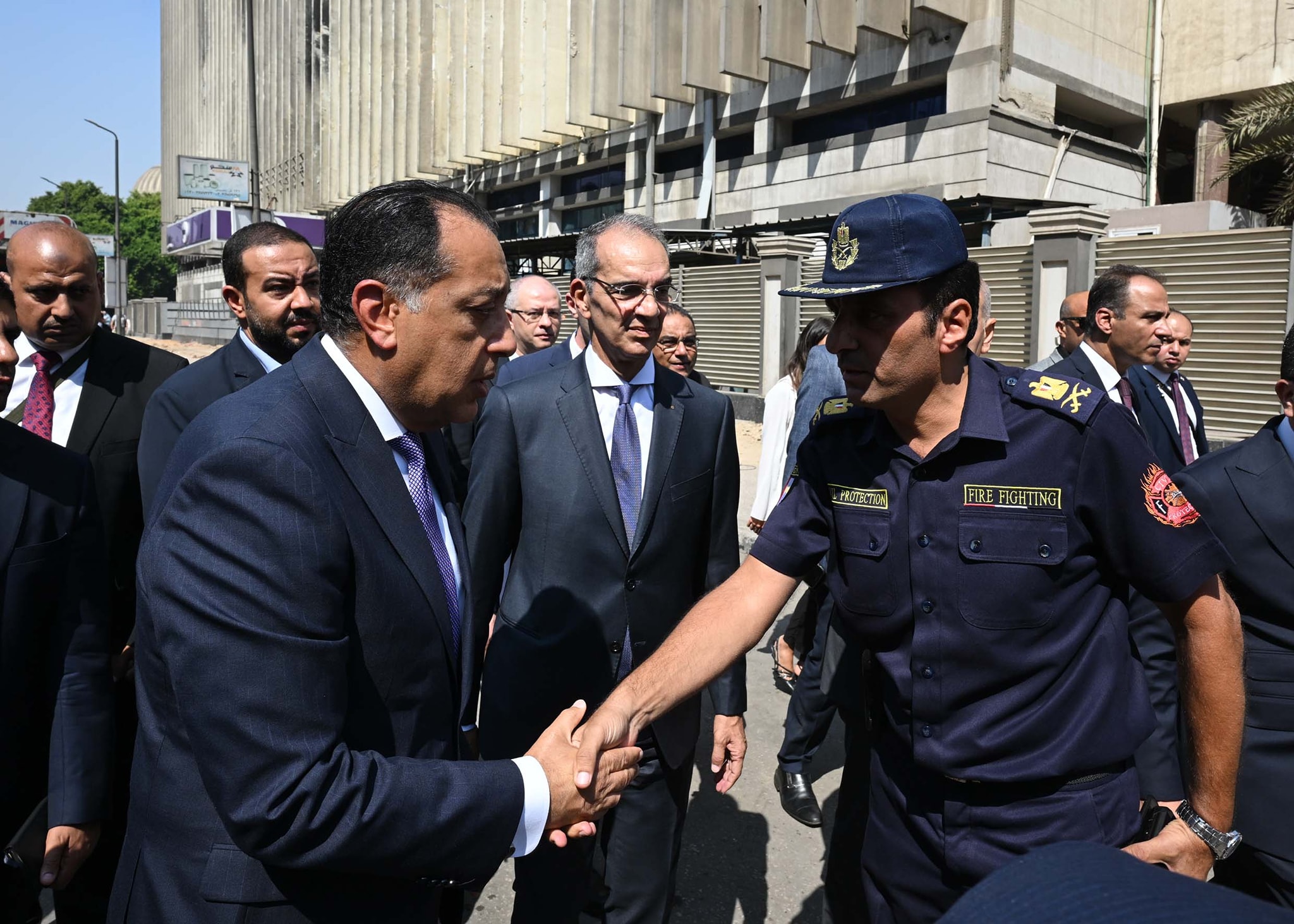 PM orders assessment of structural safety for Ramses telecom building after massive fire 3