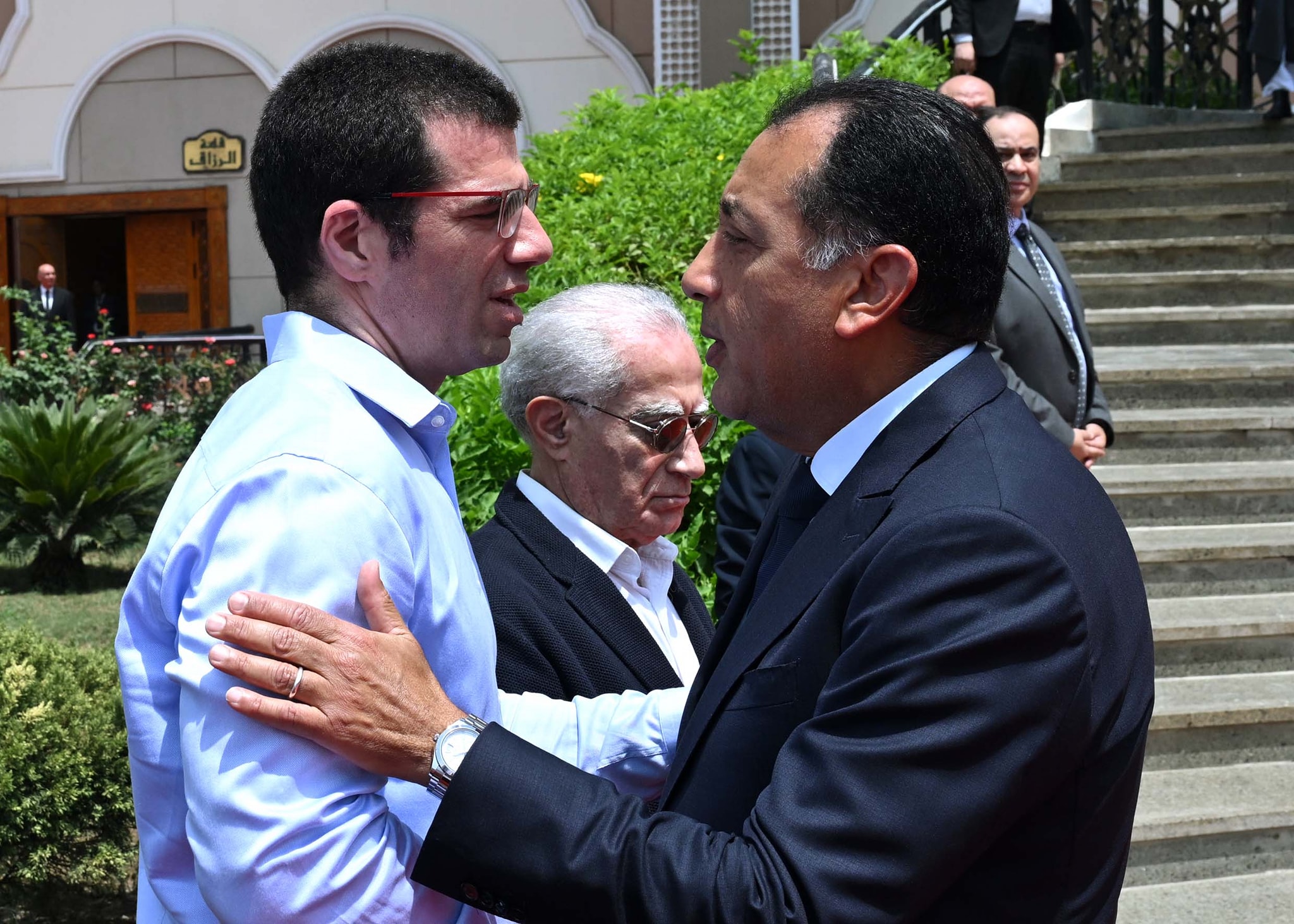 PM Madbouly offers his condolences to the family of Moselhi following the funeral prayer