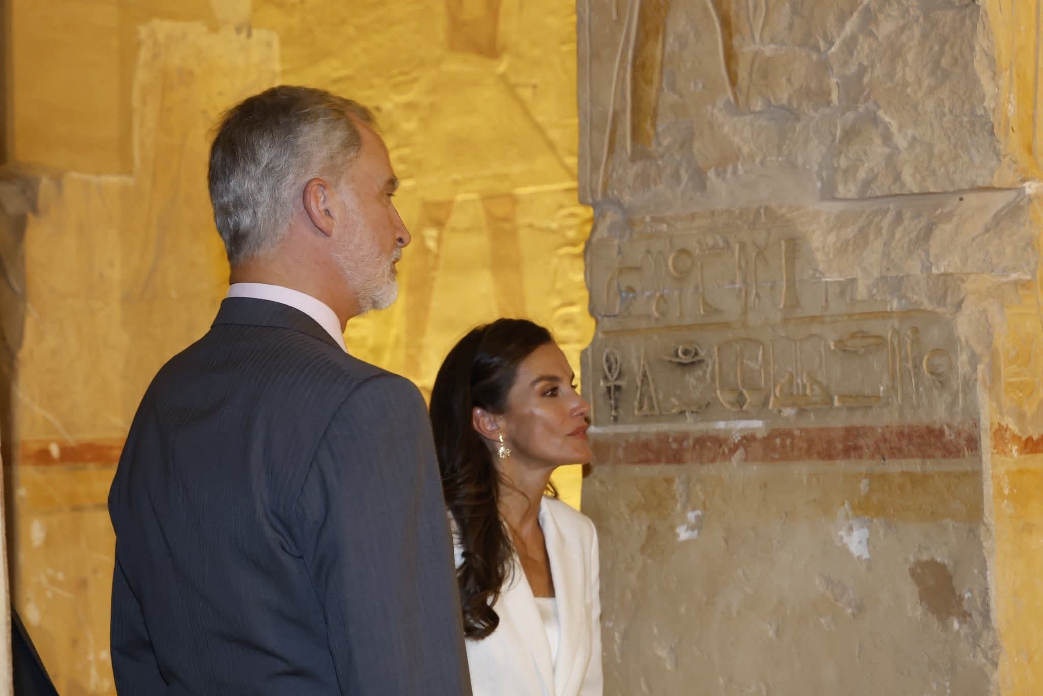 King Felip at Queen Hatshepsut temple 3