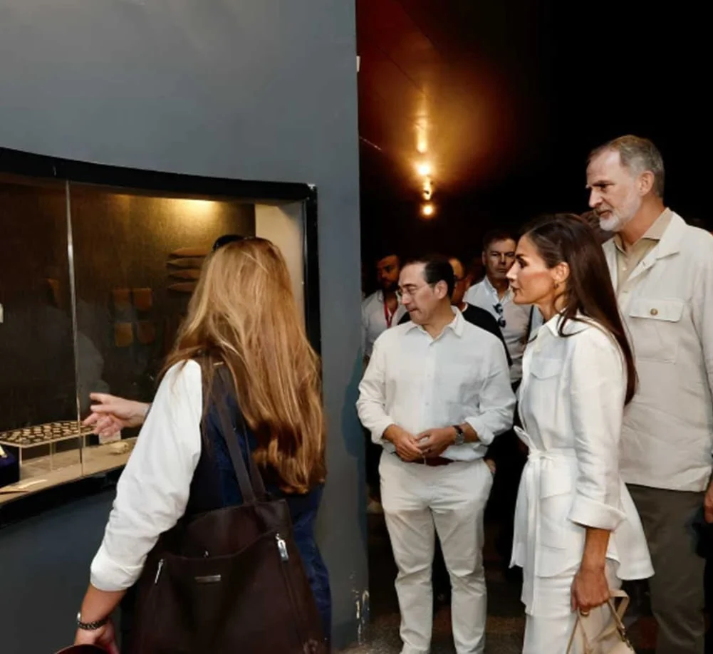 King Felip at Queen Letizia at Western Luxor 2