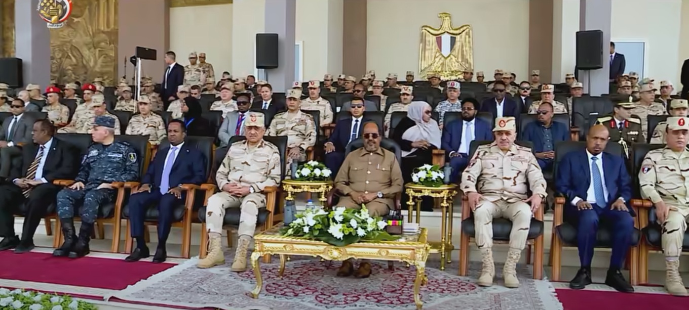 Somali president and the minister of defense witness the formation of Egyptian forces deploying to AUSSOM Somali president and the minister of defense witness the formation of Egyptian forces deploying to AUSSOM