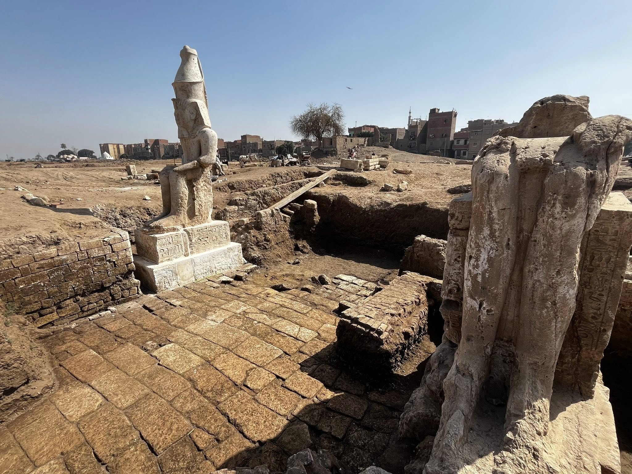 Ramses II colossal statue