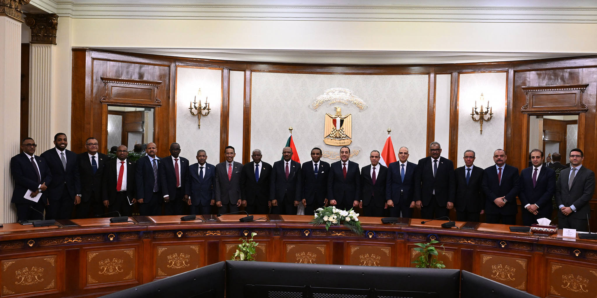 Egypt and Sudan prime ministers meet in Cairo 3