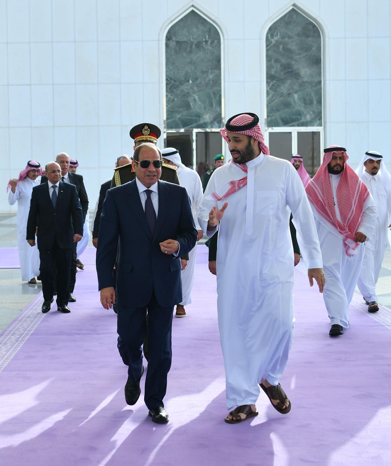 Sisi and bin Salman meet in Jeddah