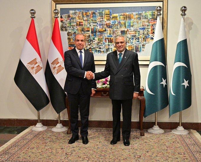 Egypt and Pakistan hold talks ahead of a quadrilateral meeting on Iran in Islamabad