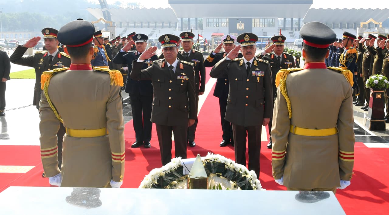 Wreath laying