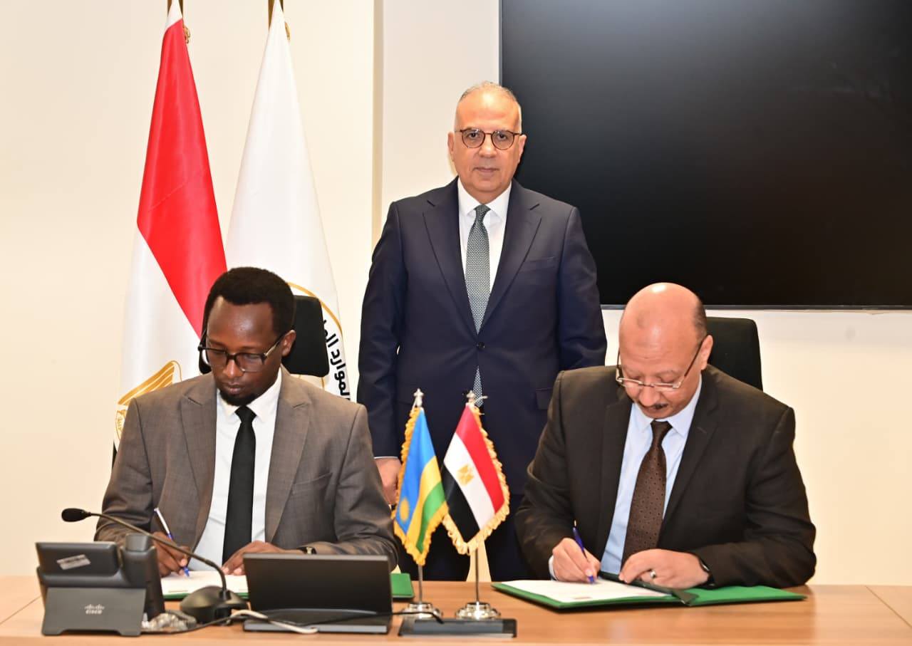 Irrigation Minister Hani Sewilam attends the signing of the 2nd Egypt Rwanda Steering Committee meeting minutes