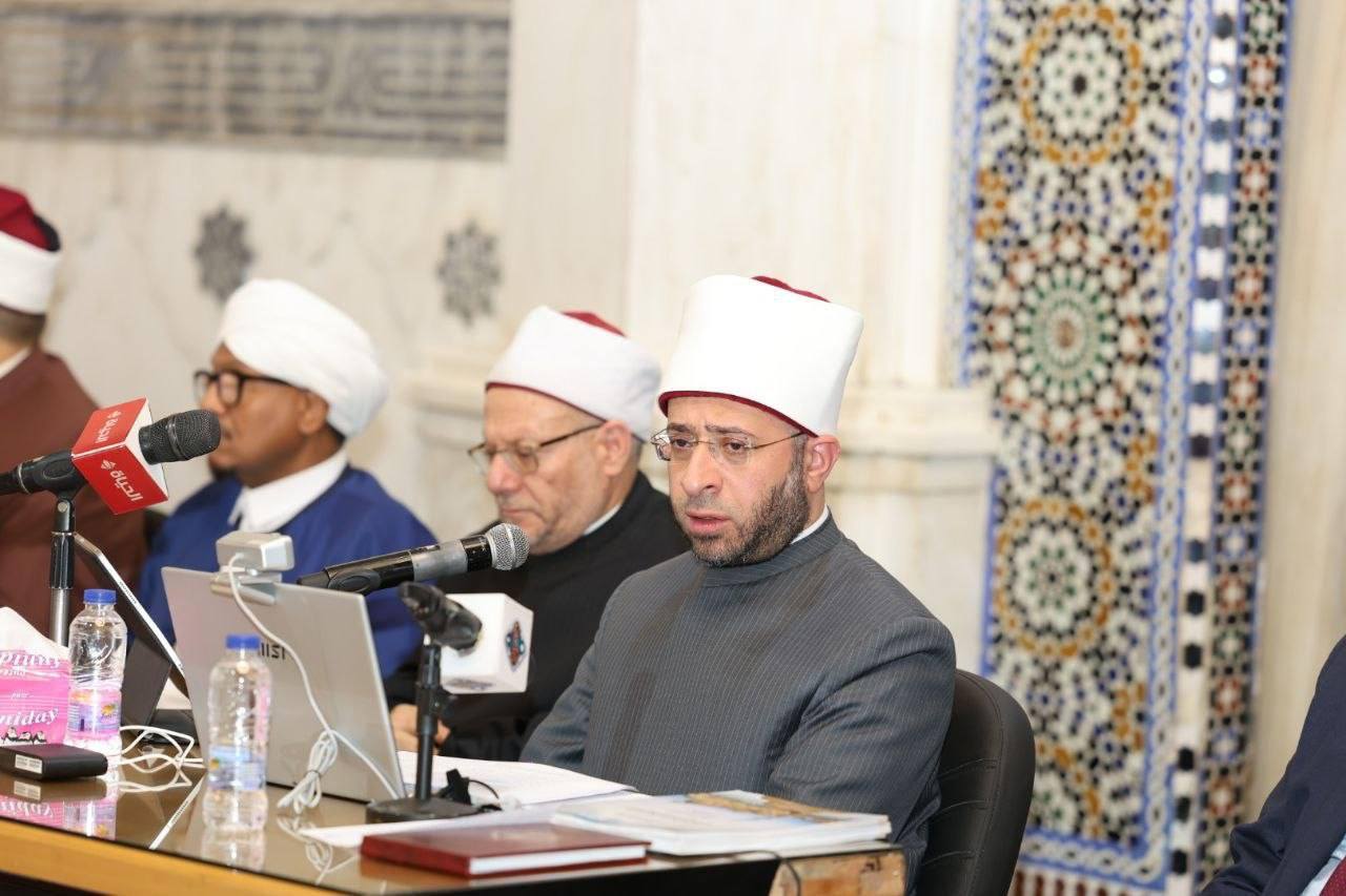 Osama Al-Azhari speaking Osama Al-Azhari speaking