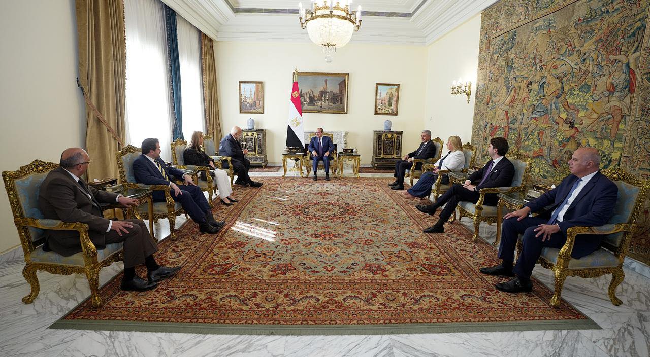 El Sisi meets WTTC leaders and other senior figures