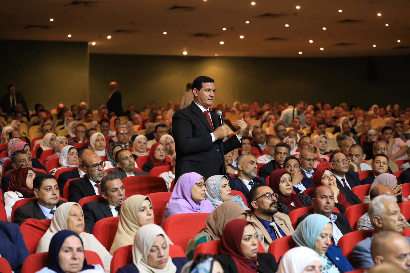 Education Minister meets school principals 3