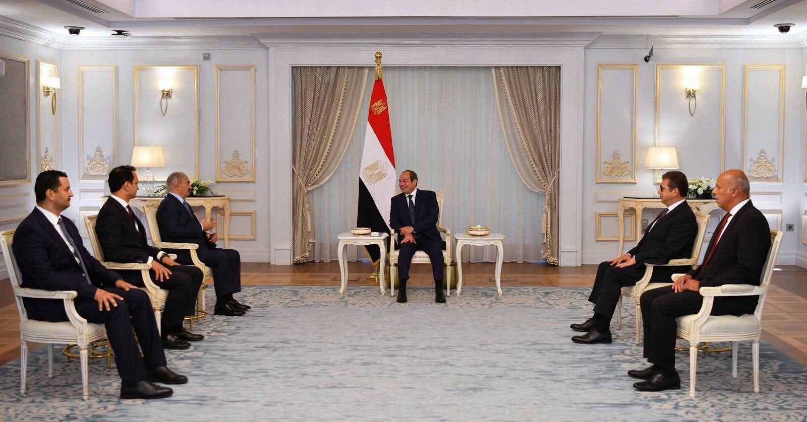 President El Sisi meets LNA commander Khalifa Haftar