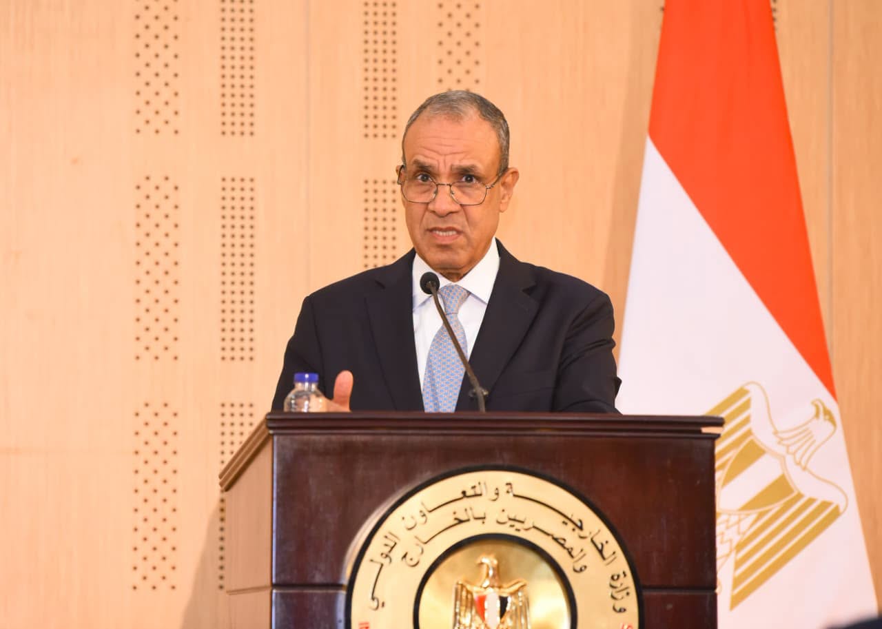 Egypt and Qatar foreign ministers speak during a press conference in Alamein 3