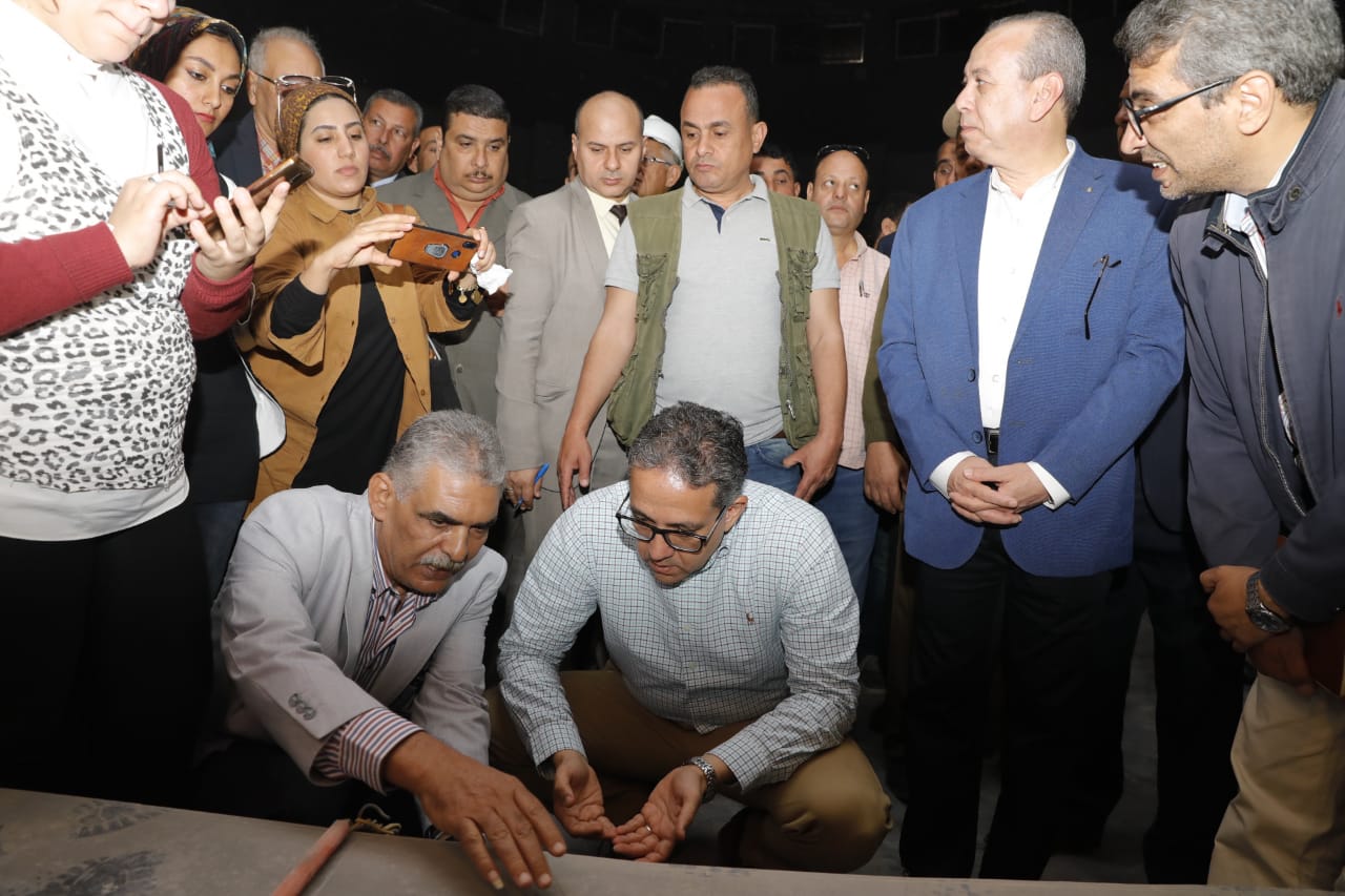 137747-خلال-جولة-وزير-الآثار-(3)