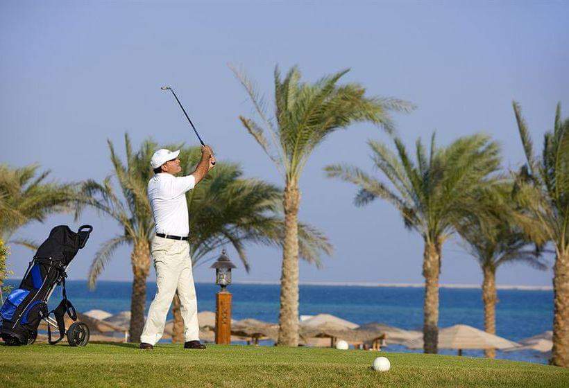 Golf by the sea